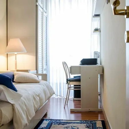 Hintown Classic Charming *